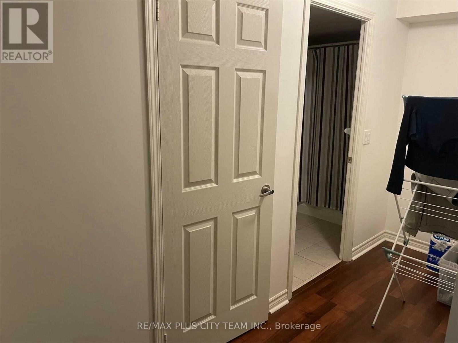 2907-19 Grand Trunk Crescent, Toronto, ON, M5J 3A3 - 8