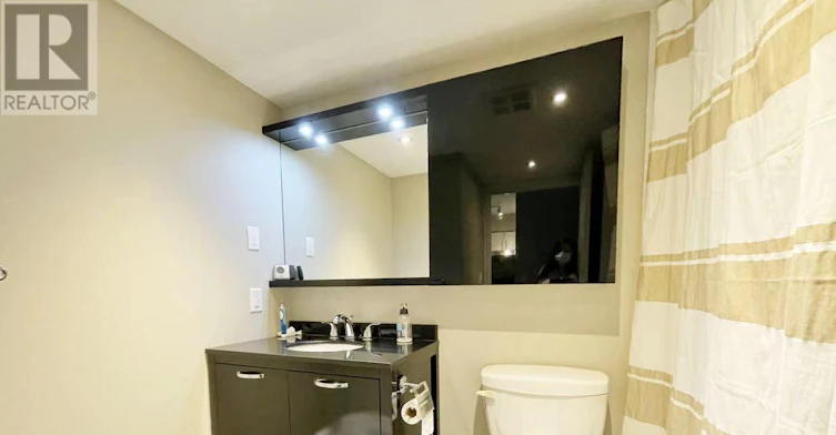 405-30 Hayden Street, Toronto, ON, M4Y 3B8 - 4