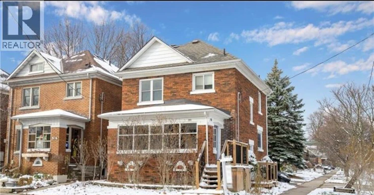 Upper-98 Brubacher Street, Kitchener, ON, N2H 2W2