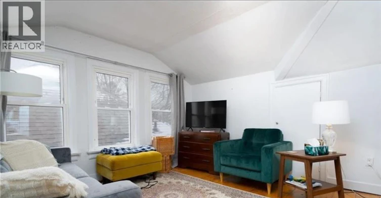 Upper-98 Brubacher Street, Kitchener, ON, N2H 2W2 - 3