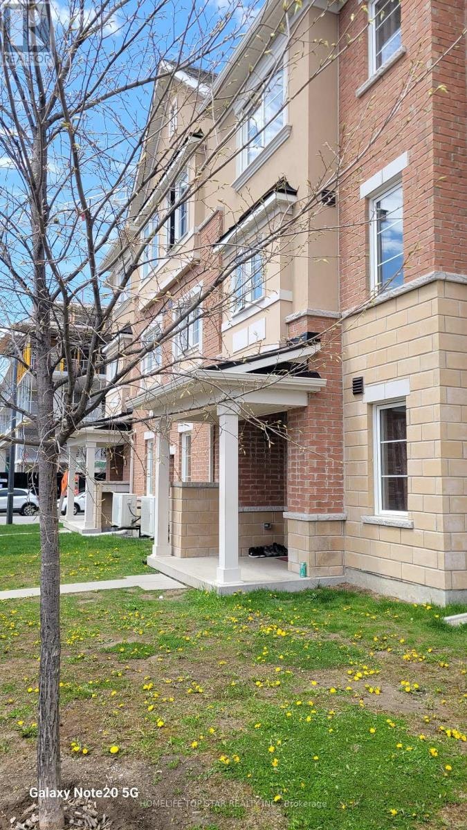 34 Deans Drive, Toronto, ON, M1L 0C1
