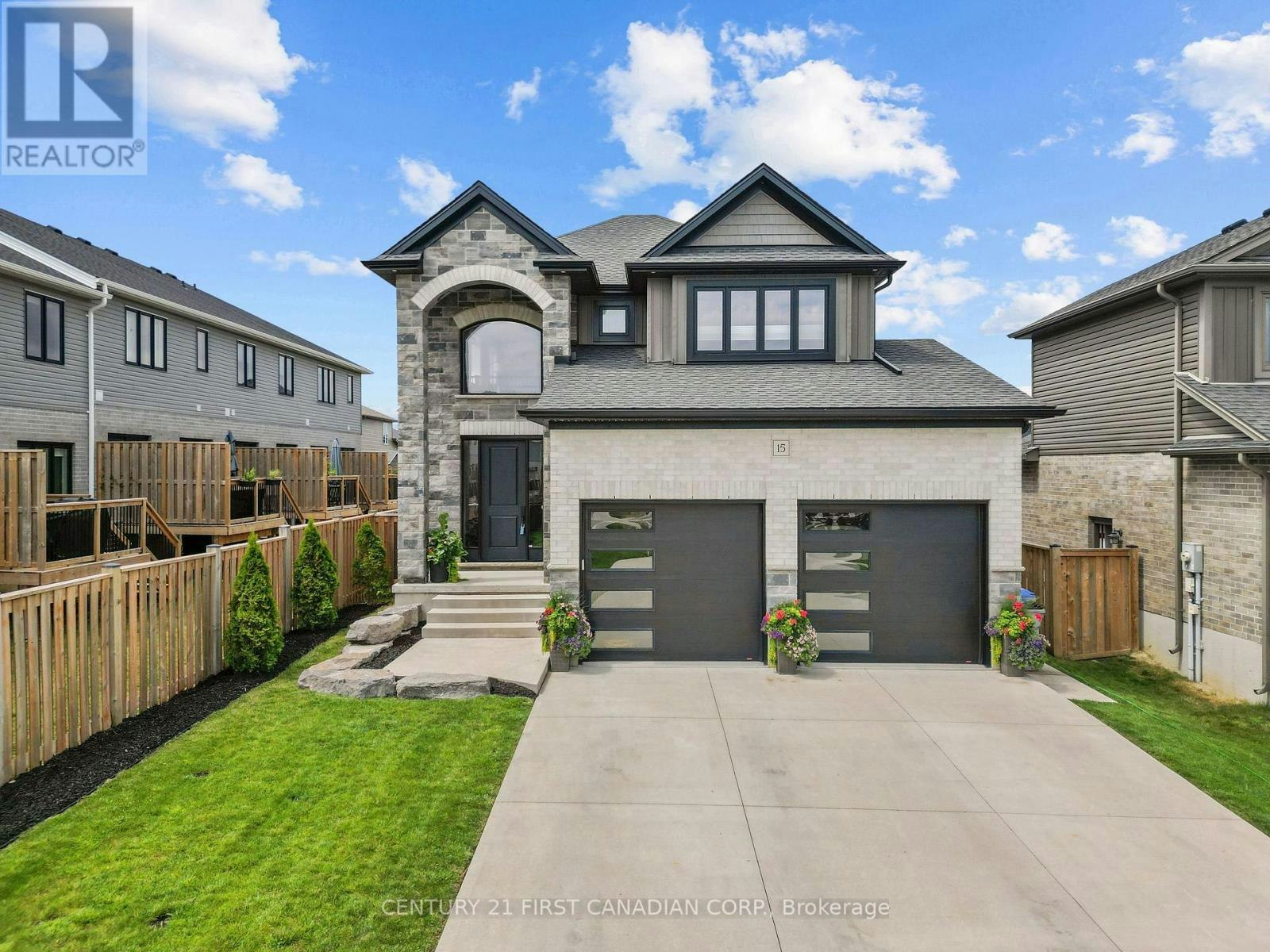 15 Nicholson Street, Lucan Biddulph, ON, N0M 2J0