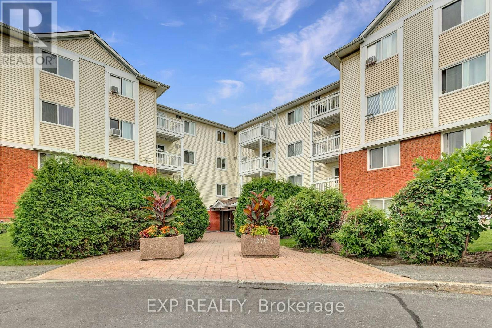 218-270 Lorry Greenberg Drive, Ottawa, ON, K1T 3K2
