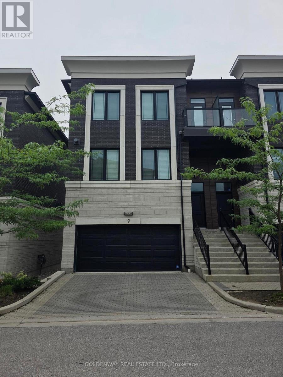9 Caseley Way, Markham, ON, L3R 4Z7