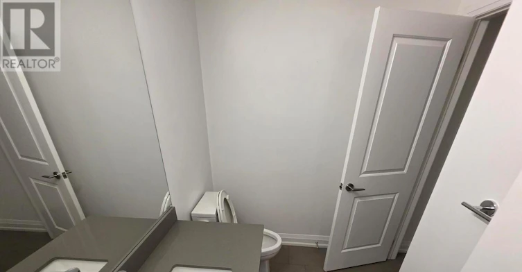 9 Caseley Way, Markham, ON, L3R 4Z7 - 3