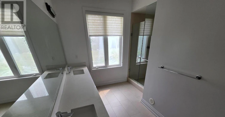 9 Caseley Way, Markham, ON, L3R 4Z7 - 13
