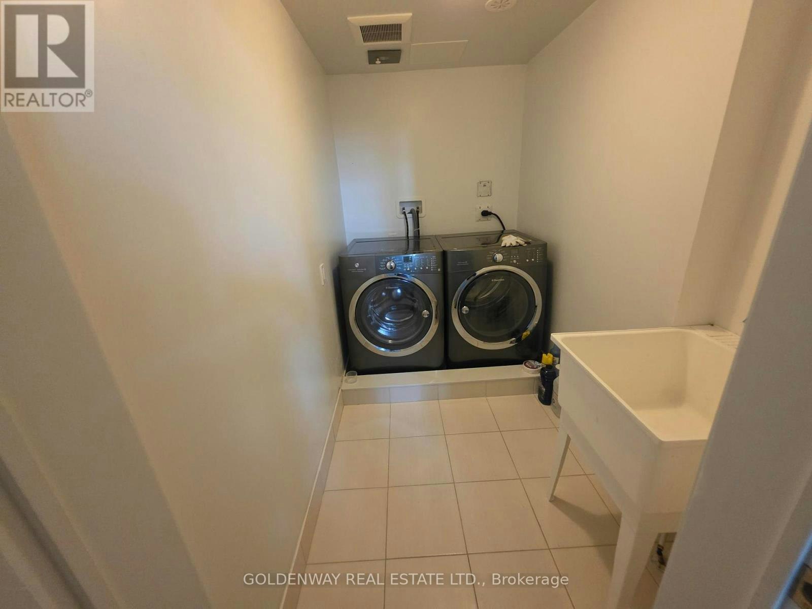 9 Caseley Way, Markham, ON, L3R 4Z7 - 21