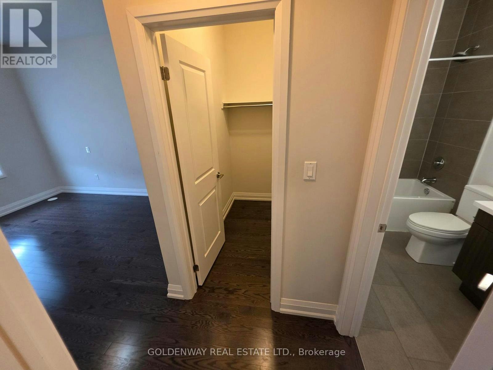 9 Caseley Way, Markham, ON, L3R 4Z7 - 8