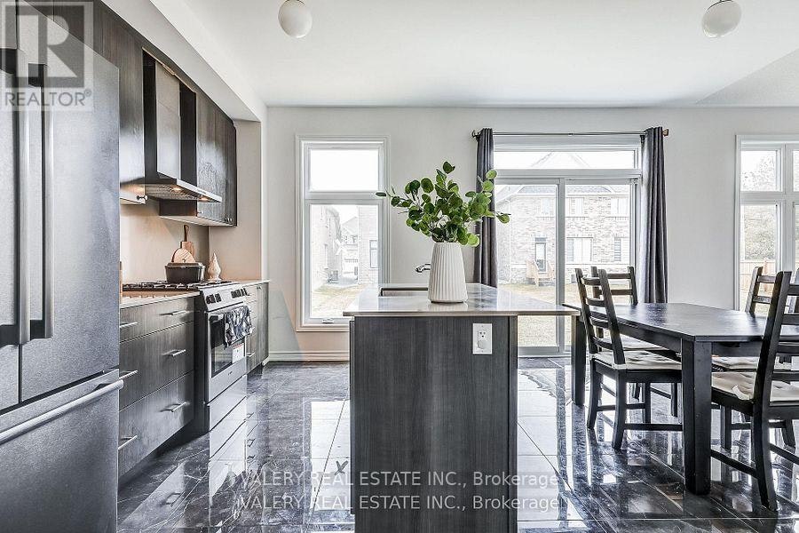 26 Sam Battaglia Crescent, Georgina, ON, L0E 1R0 - 6