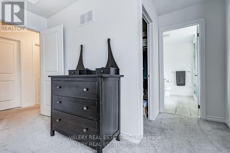 26 Sam Battaglia Crescent, Georgina, ON, L0E 1R0 - 15