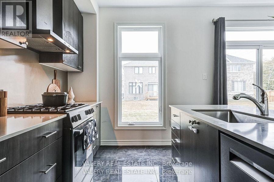 26 Sam Battaglia Crescent, Georgina, ON, L0E 1R0 - 5