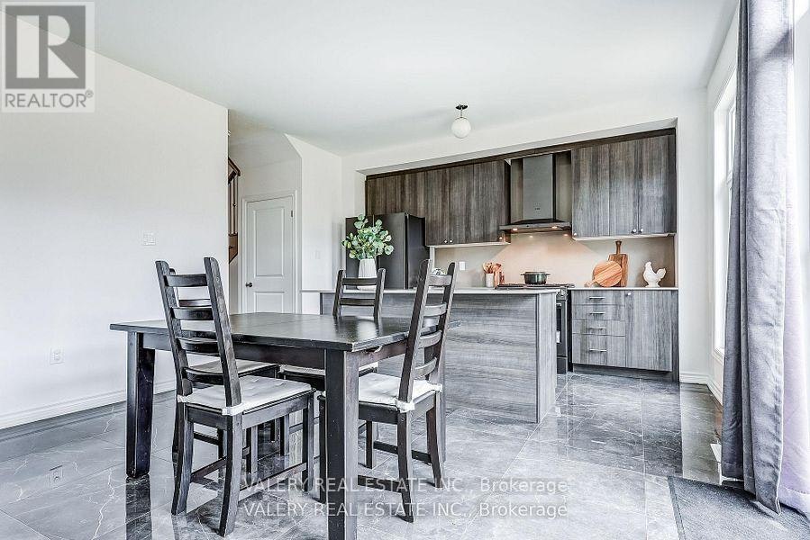 26 Sam Battaglia Crescent, Georgina, ON, L0E 1R0 - 3
