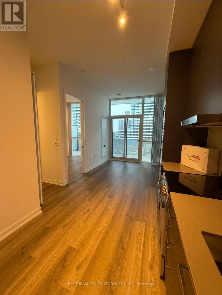 601-195 Commerce Street, Vaughan, ON, L4K 5Z7 - 4