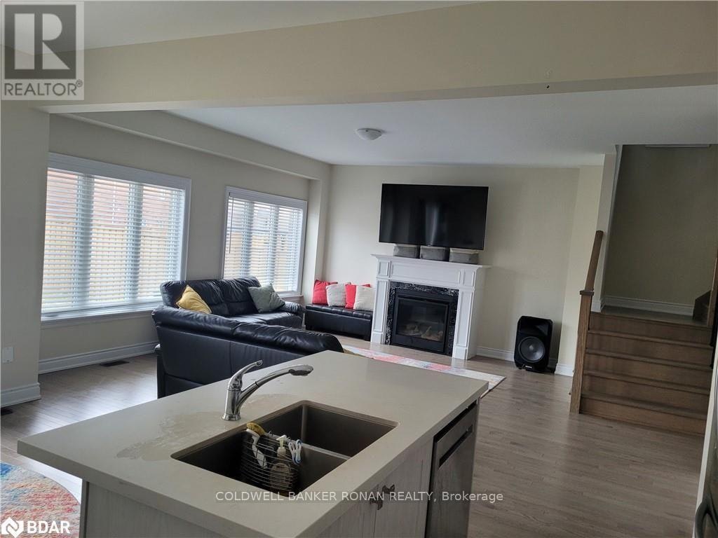 73 Peacock Trail, New Tecumseth, ON, L9R 0T7 - 10
