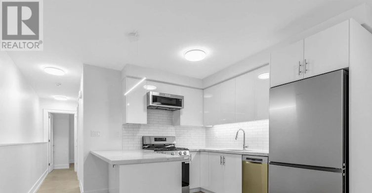 LOWER-113 Lansdowne Avenue, Toronto, ON, M6K 2W1 - 8