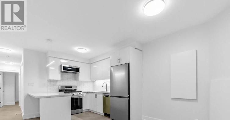 LOWER-113 Lansdowne Avenue, Toronto, ON, M6K 2W1 - 7