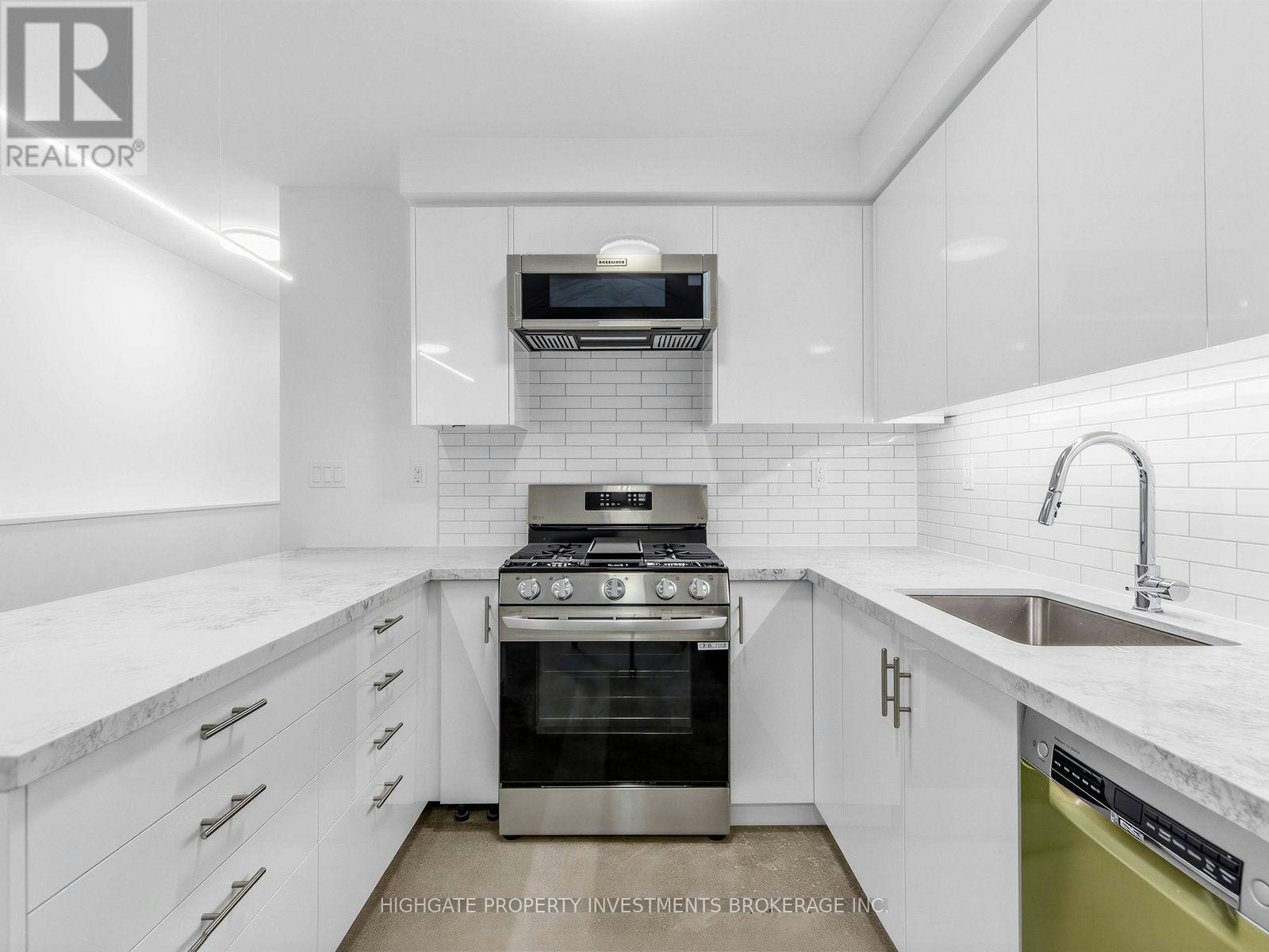 LOWER-113 Lansdowne Avenue, Toronto, ON, M6K 2W1 - 9