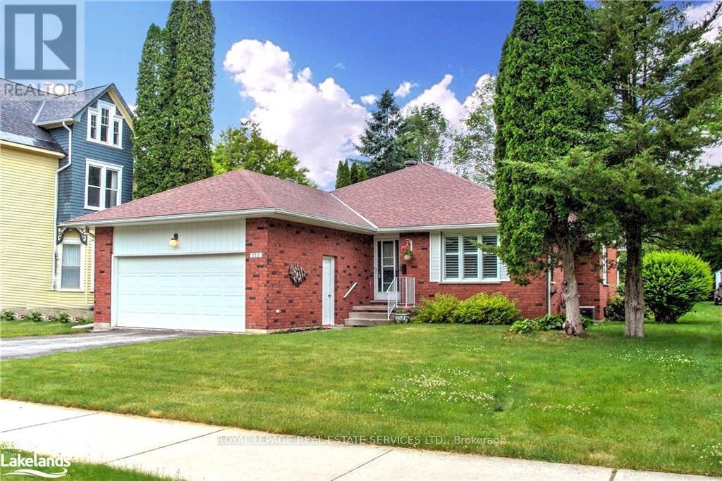 112 Bruce Street S, Blue Mountains, ON, N0H 2P0 - 2
