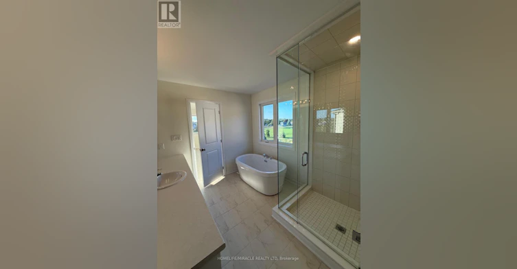 76 Golf Links Drive, Loyalist, ON, K0H 1G0 - 39