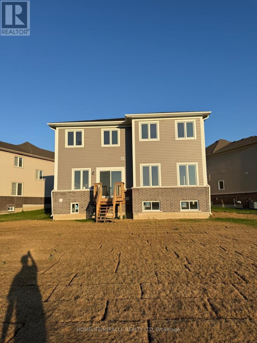 76 Golf Links Drive, Loyalist, ON, K0H 1G0 - 46