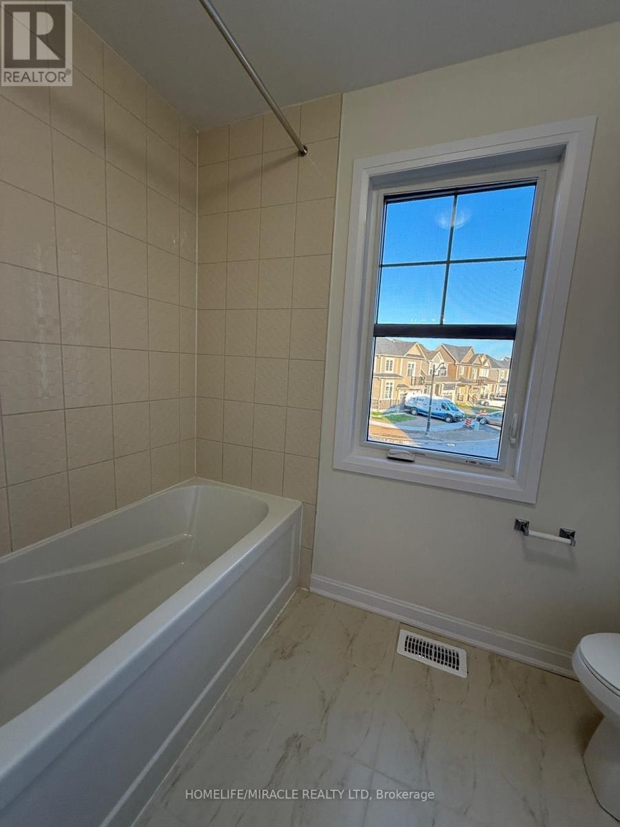 76 Golf Links Drive, Loyalist, ON, K0H 1G0 - 27