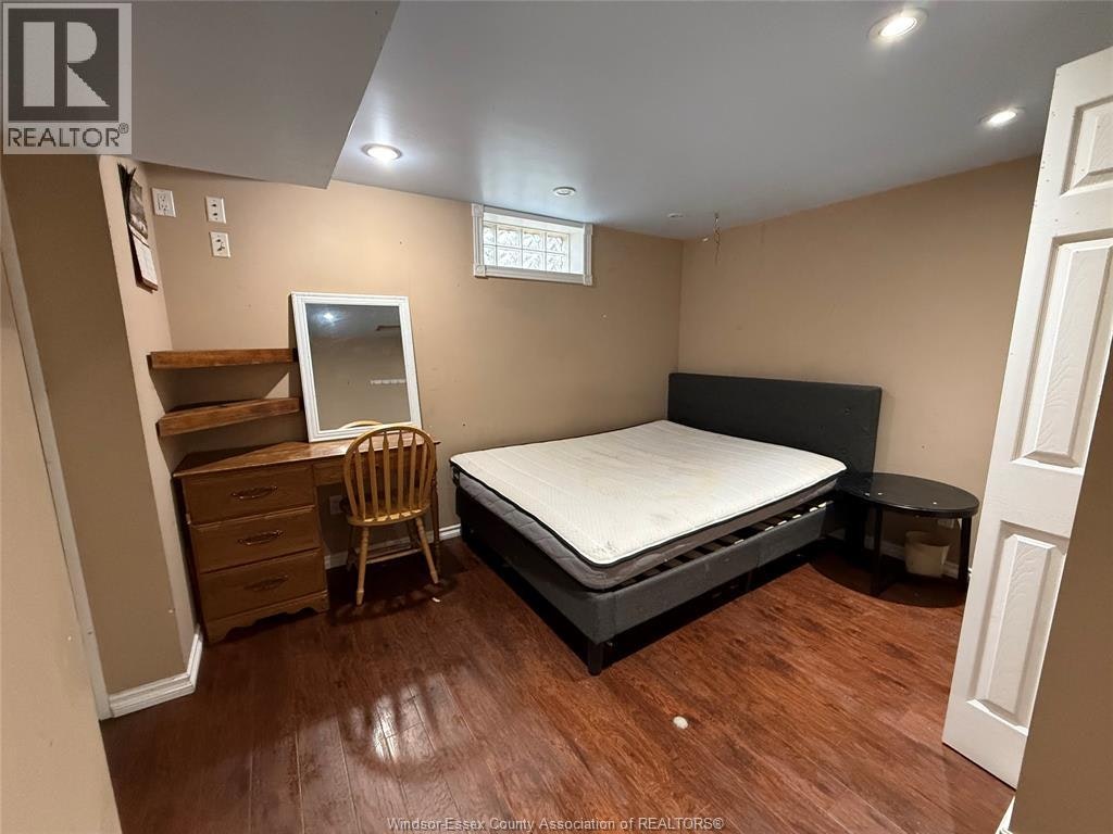 3087 Avondale Avenue, Windsor, ON, N9E 1X4 - 6