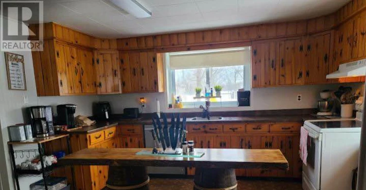 202 Allens Side Road, Sault Ste. Marie, ON, P6C 5P6 - 3