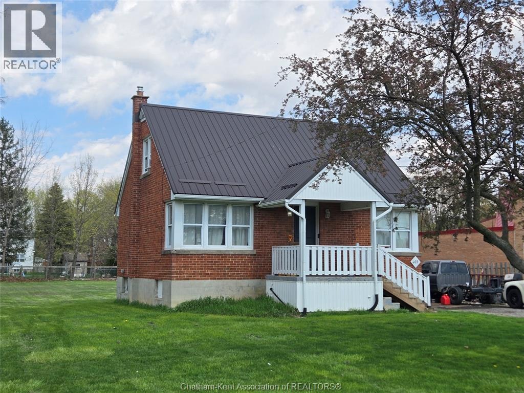 469 St Clair Street, Chatham-Kent, ON, N7L 3K6