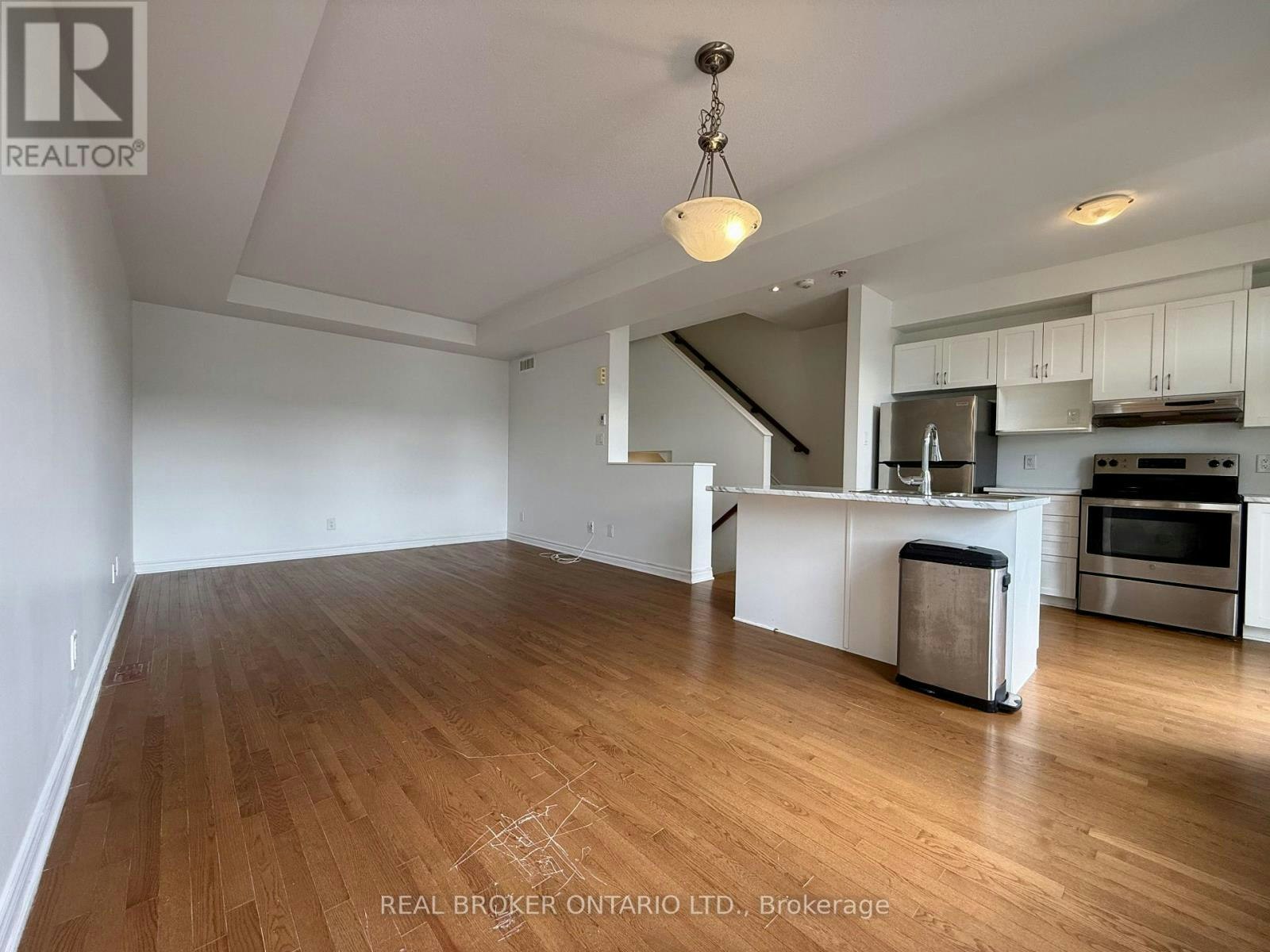 66 Fallengale Crescent, Ottawa, ON, K2T 0K9 - 17