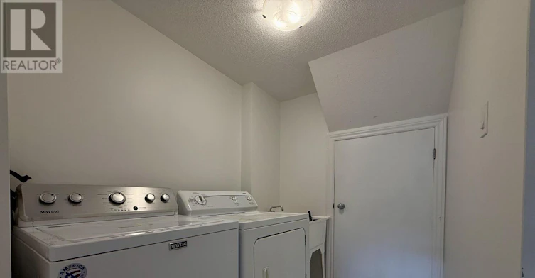 66 Fallengale Crescent, Ottawa, ON, K2T 0K9 - 6