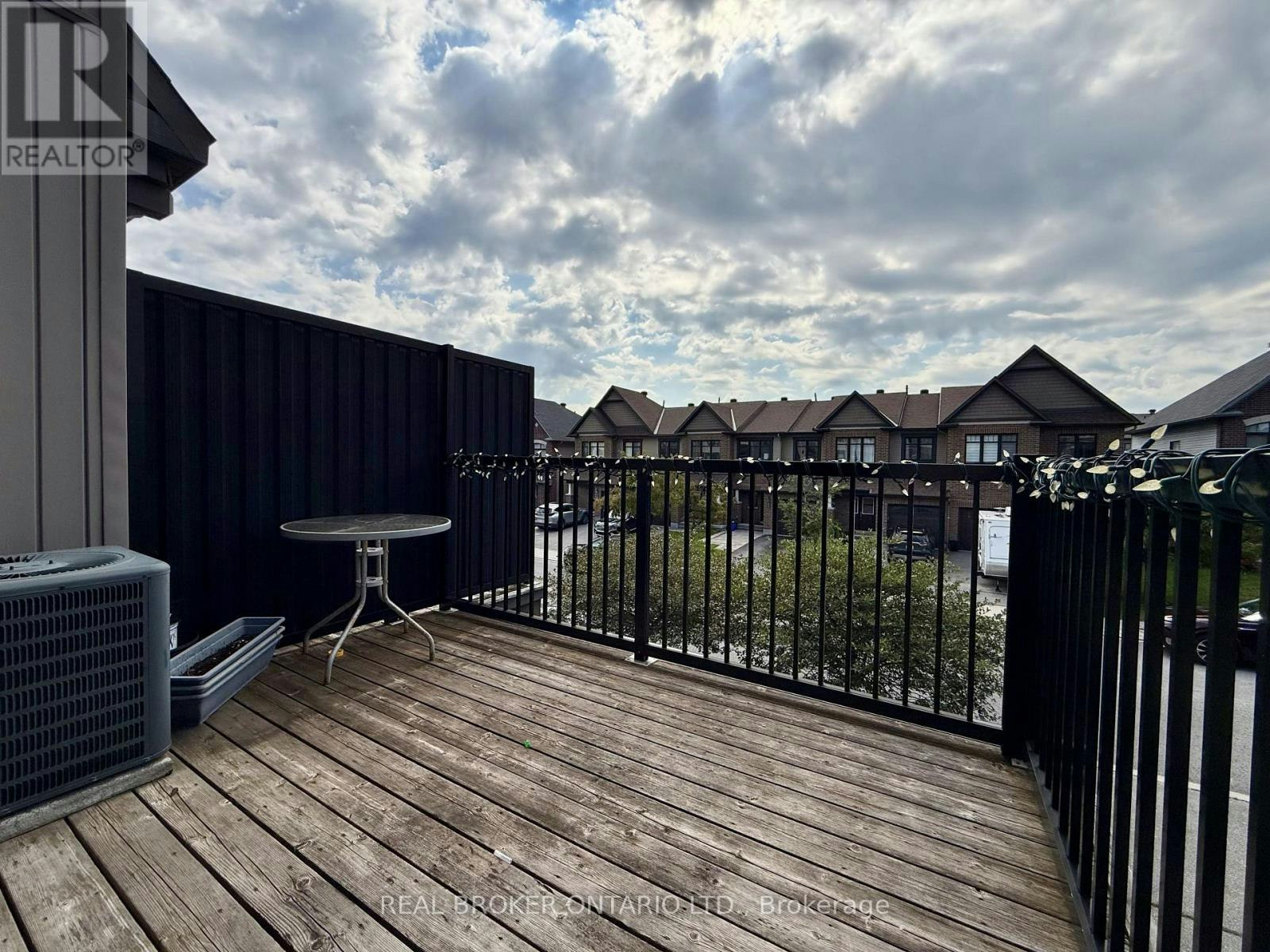 66 Fallengale Crescent, Ottawa, ON, K2T 0K9 - 18