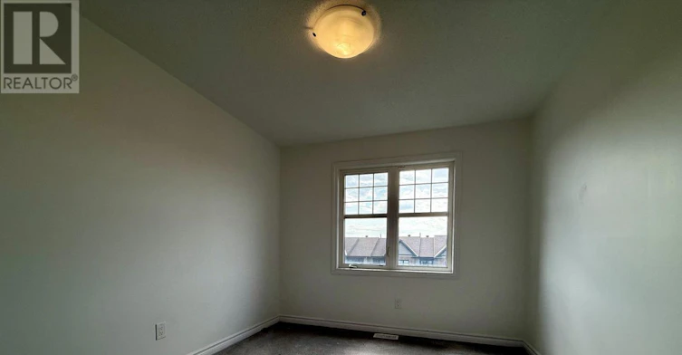 66 Fallengale Crescent, Ottawa, ON, K2T 0K9 - 24