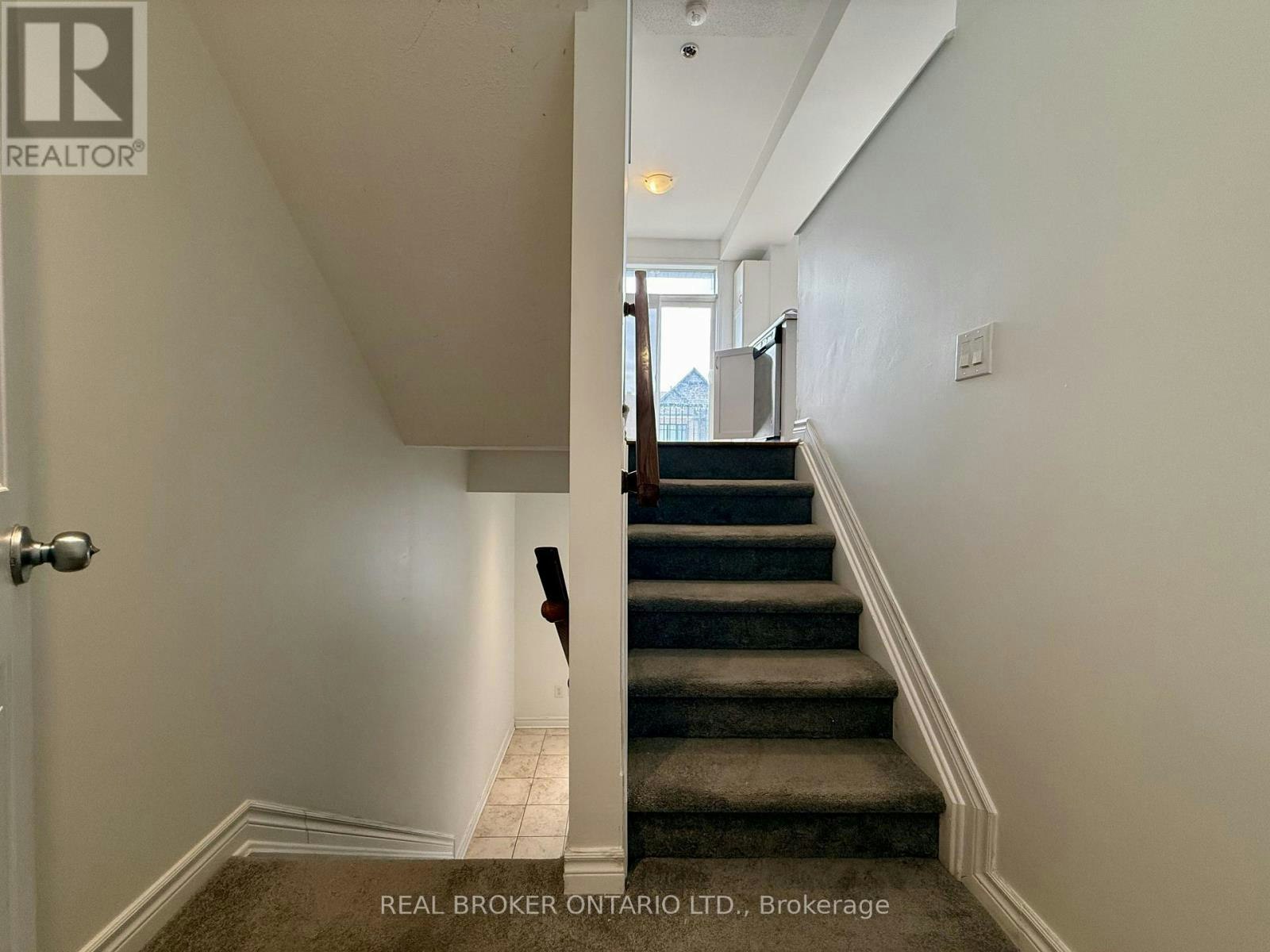 66 Fallengale Crescent, Ottawa, ON, K2T 0K9 - 10