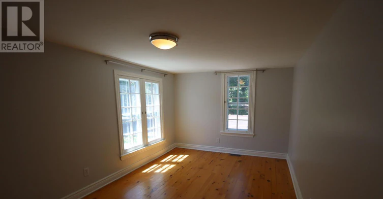 21 Electric Street, Ottawa, ON, K1M 1X5 - 14