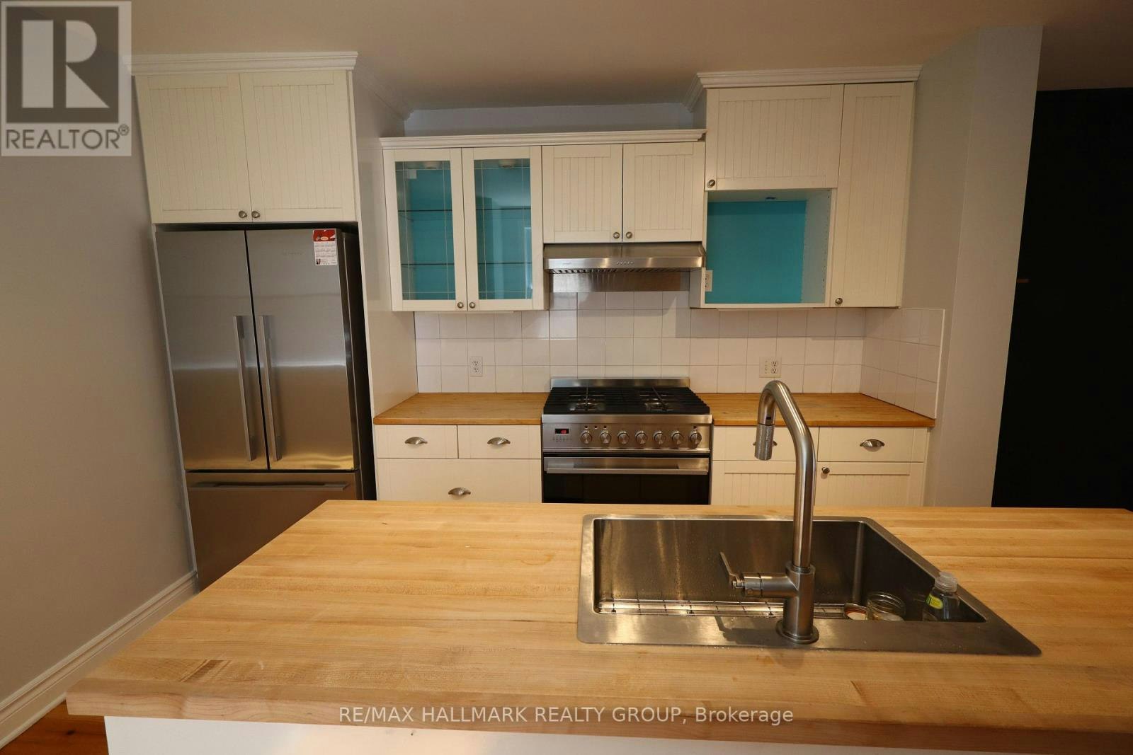 21 Electric Street, Ottawa, ON, K1M 1X5 - 8