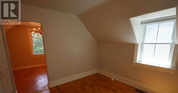 21 Electric Street, Ottawa, ON, K1M 1X5 - 19