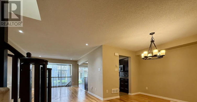 306 Aldworth Private, Ottawa, ON, K2S 0M8 - 9