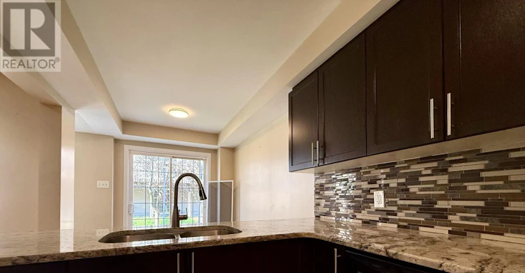 306 Aldworth Private, Ottawa, ON, K2S 0M8 - 16