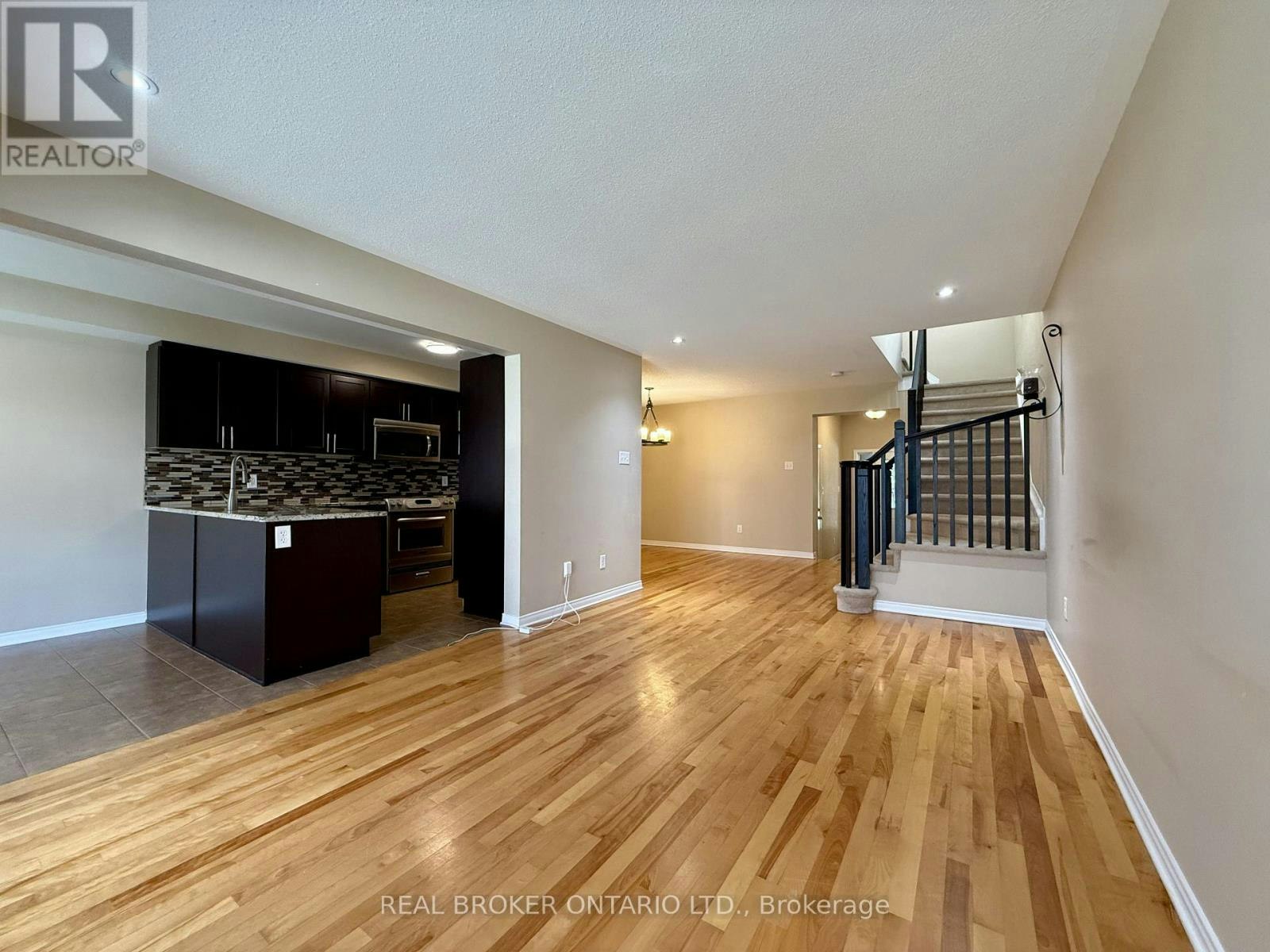 306 Aldworth Private, Ottawa, ON, K2S 0M8 - 19