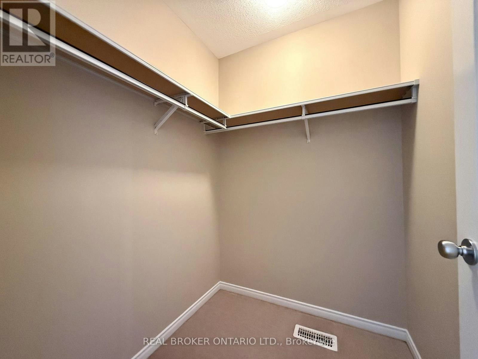306 Aldworth Private, Ottawa, ON, K2S 0M8 - 43