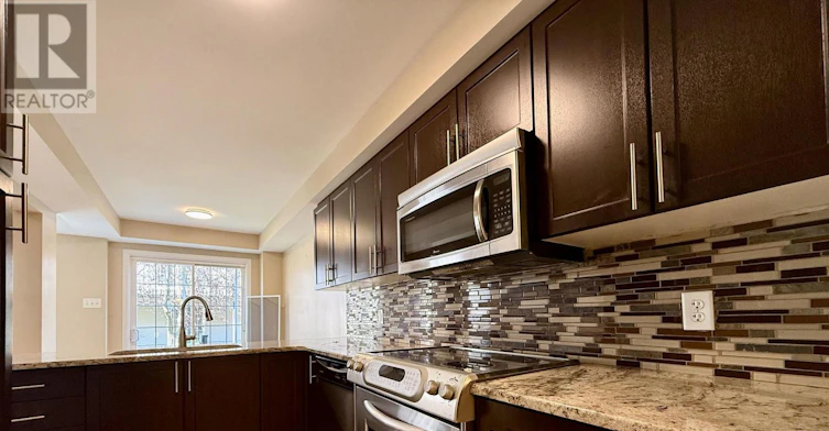 306 Aldworth Private, Ottawa, ON, K2S 0M8 - 14
