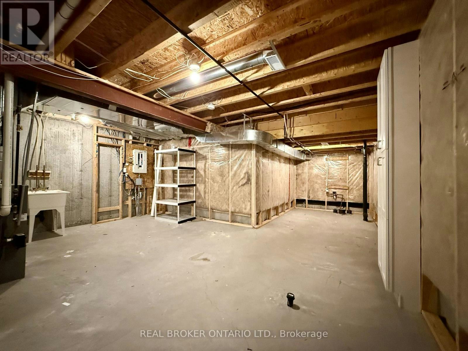 306 Aldworth Private, Ottawa, ON, K2S 0M8 - 28