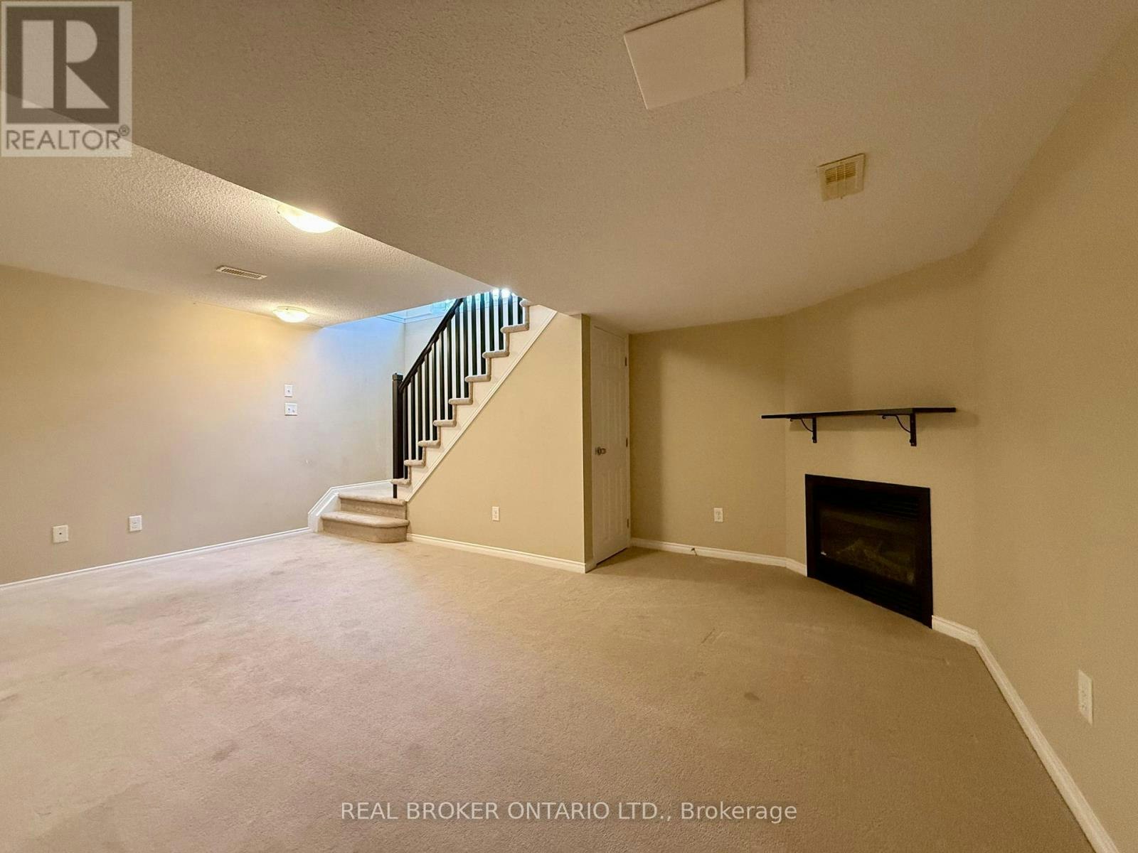 306 Aldworth Private, Ottawa, ON, K2S 0M8 - 25