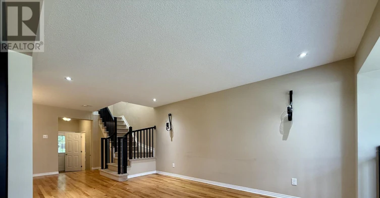306 Aldworth Private, Ottawa, ON, K2S 0M8 - 18