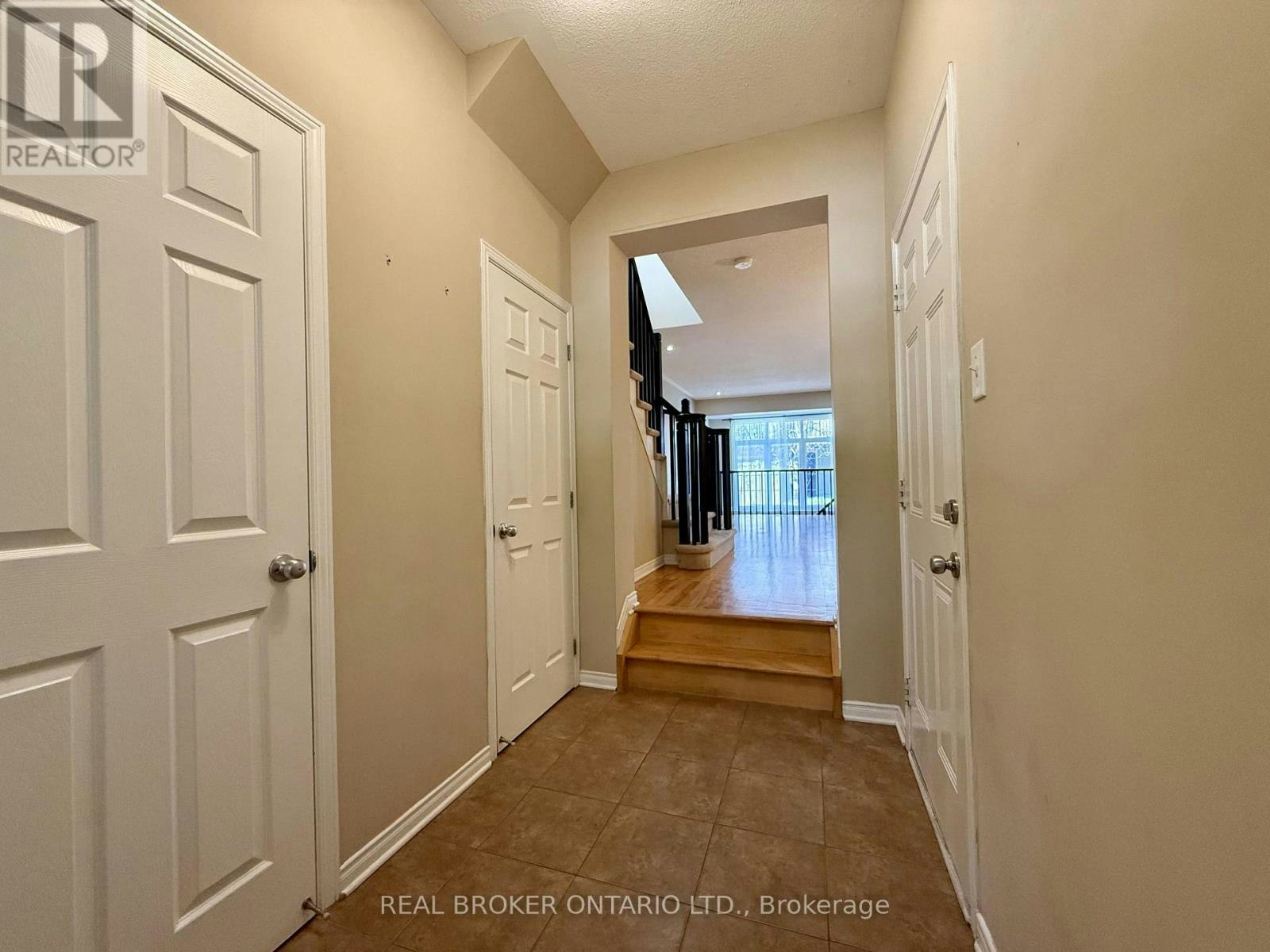 306 Aldworth Private, Ottawa, ON, K2S 0M8 - 5