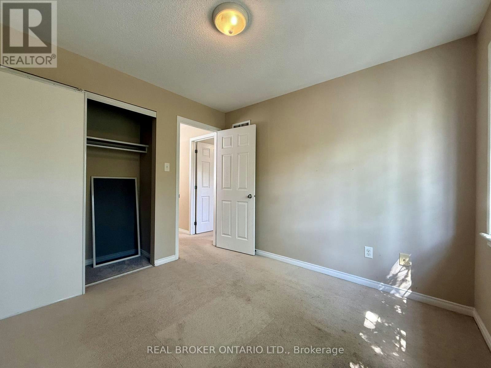 306 Aldworth Private, Ottawa, ON, K2S 0M8 - 32