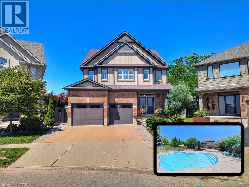 913 Valebrook Court, Kitchener, ON, N2A 0E5