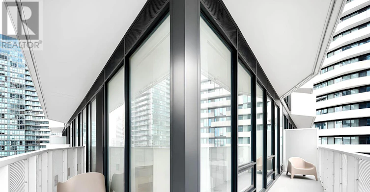 3810-100 Harbour Street, Toronto, ON, M5J 1B7 - 29
