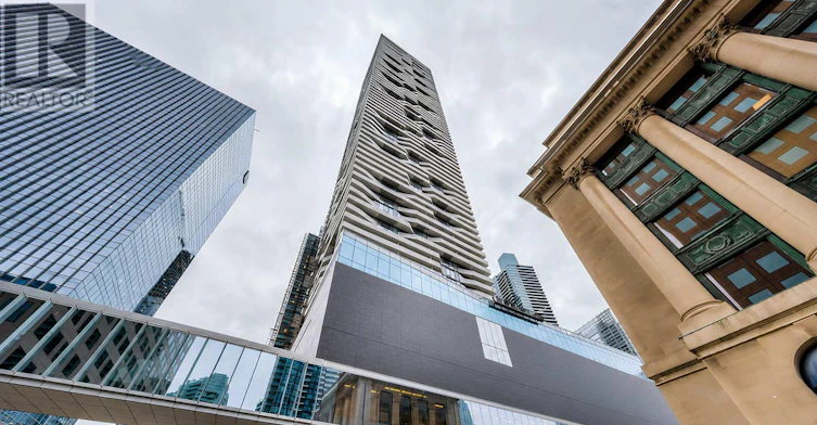 3810-100 Harbour Street, Toronto, ON, M5J 1B7 - 33