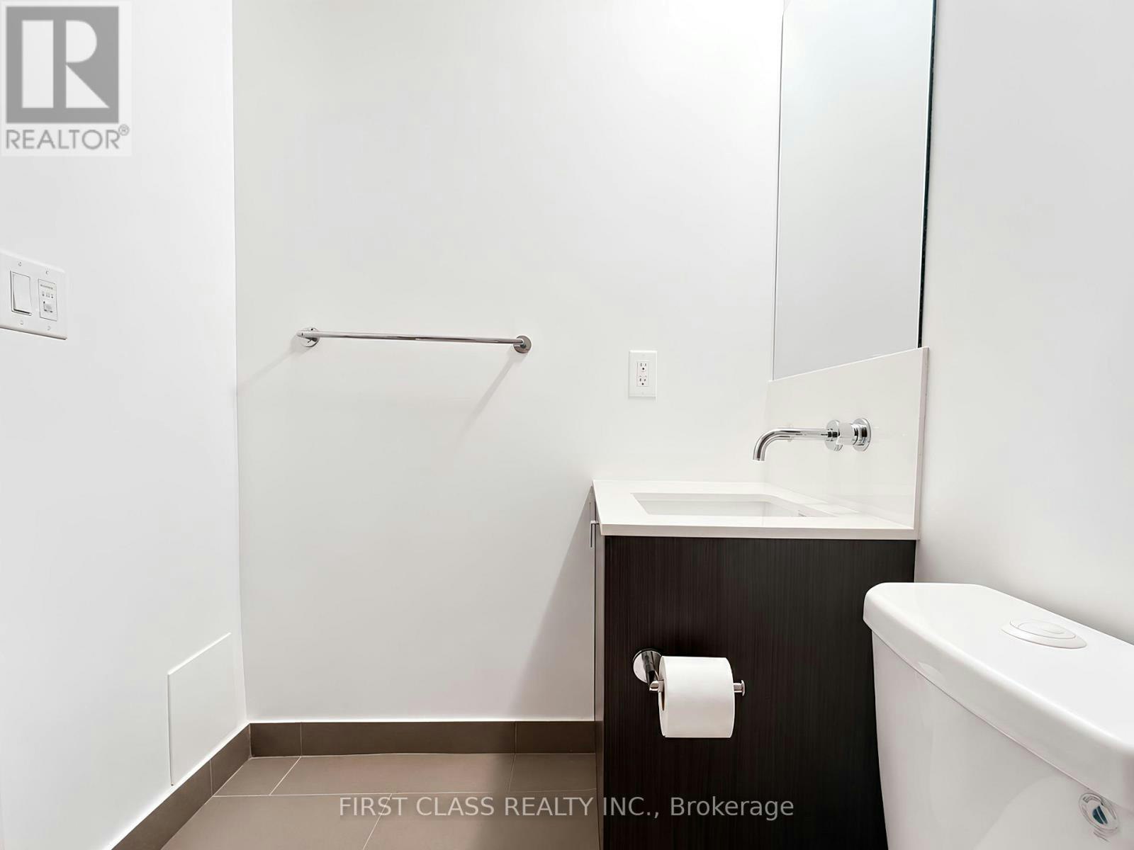 3810-100 Harbour Street, Toronto, ON, M5J 1B7 - 26